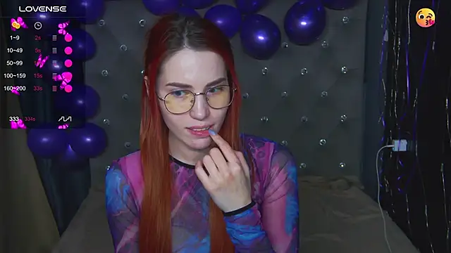 Emily_Kente's cam snapshot