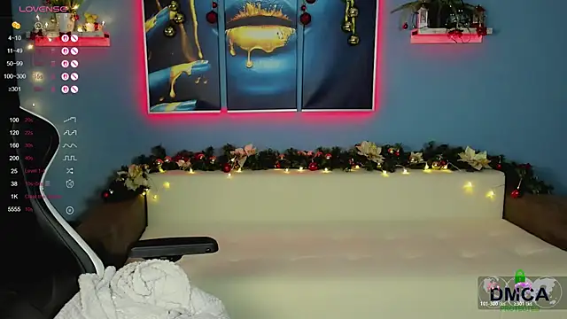 Roxy_foxi's cam snapshot