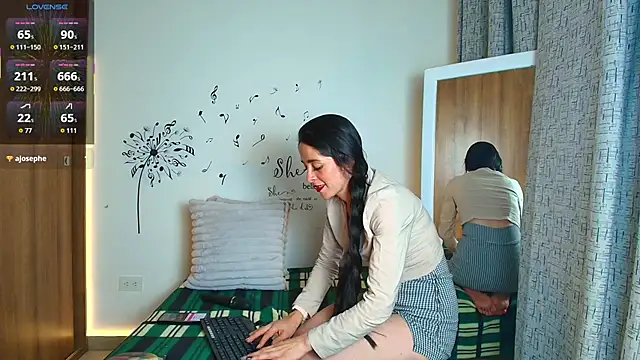 Sophia_k_Rk's cam snapshot