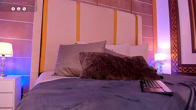 AbigailCarter's cam snapshot