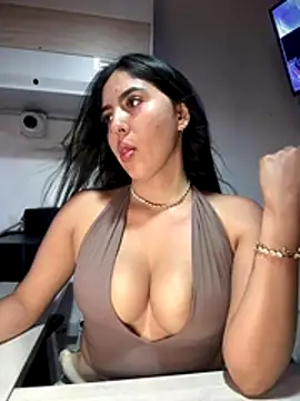 Sofia_Collins-'s cam snapshot