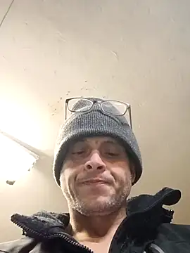 Buffshagswell live sex cam