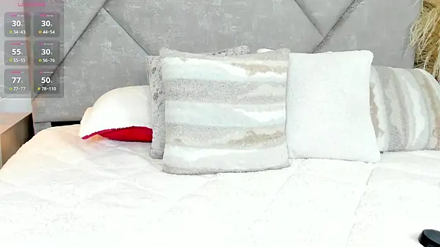 Jade_Whisper's cam snapshot