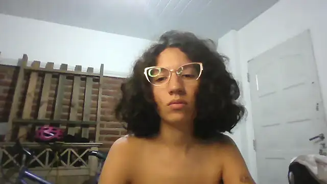 loliporomero's cam snapshot