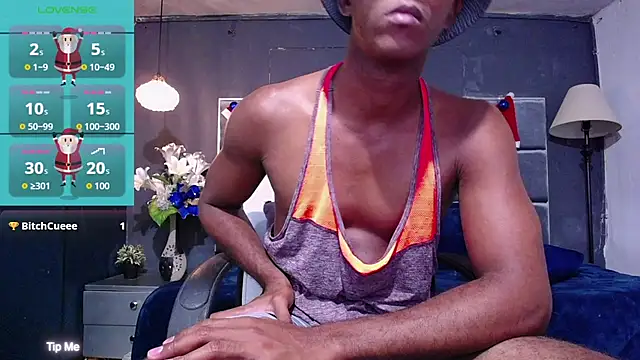 blackbignude's cam snapshot