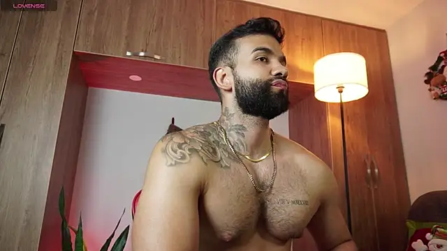 MarkHazze live sex cam