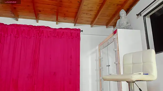 emily_hornett live sex cam