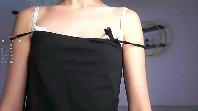 EleneButton's cam snapshot