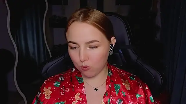 Mira_Mermayd's cam snapshot