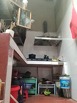 Basanis68's cam snapshot