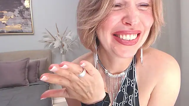 AnnyUBright live sex cam