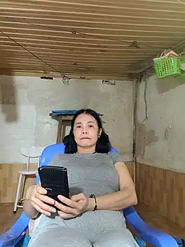 Basanis68's cam snapshot