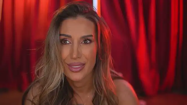 Evelyn_Evyyy's cam snapshot