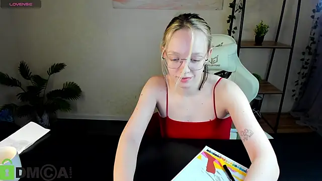 R0cket_bunny's cam snapshot