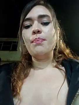 miss_berlyn's cam snapshot