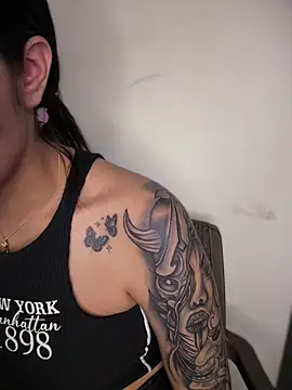 Isabella-Teen's cam snapshot