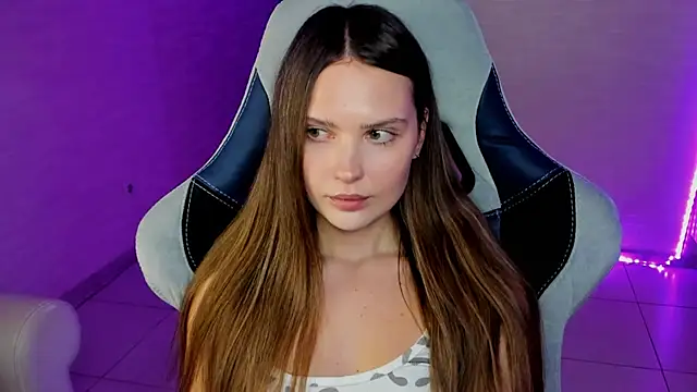 yourArya's cam snapshot