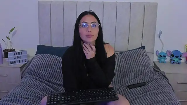 anny_roberts's cam snapshot