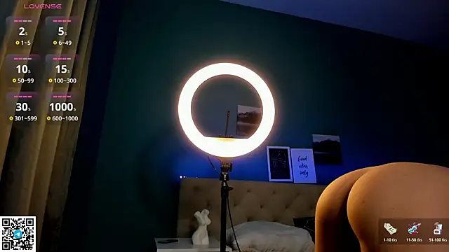 Mavis_Willis's cam snapshot