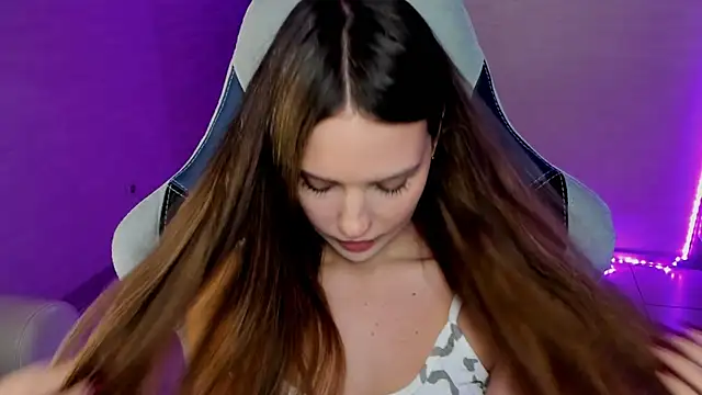 yourArya's cam snapshot