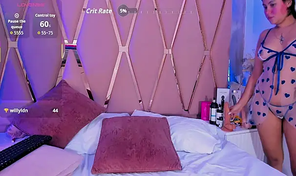 Emily_Black1's cam snapshot