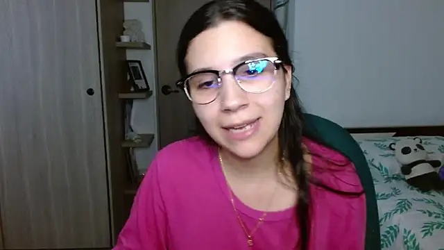 mia__lopez_'s cam snapshot