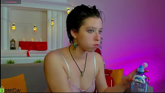 Sara_Frayer's cam snapshot