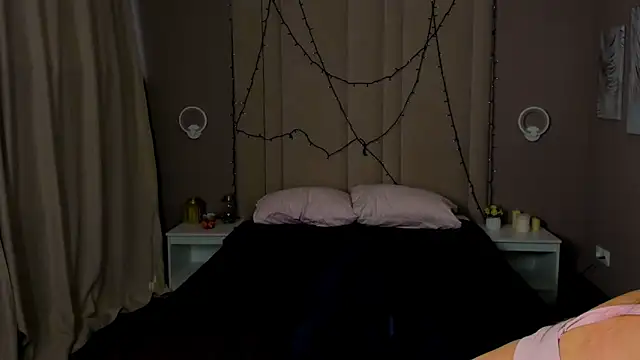 LesiBrizo's cam snapshot