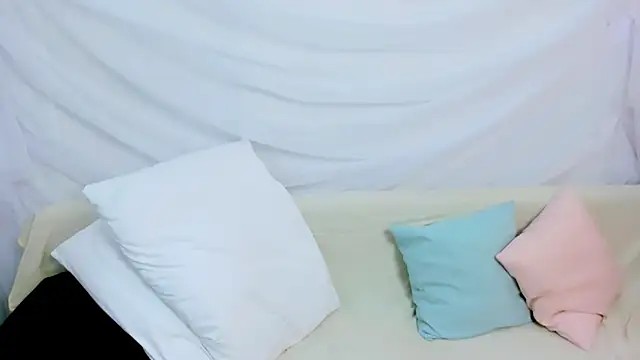 Lily_Daviss's cam snapshot