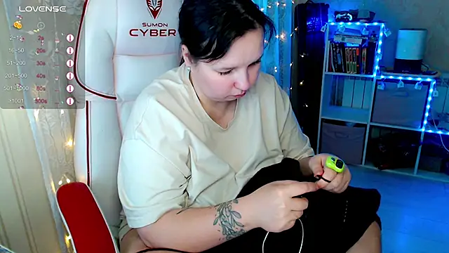 RaideneiX's cam snapshot