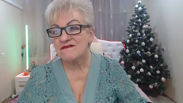 KayleSmoll's cam snapshot