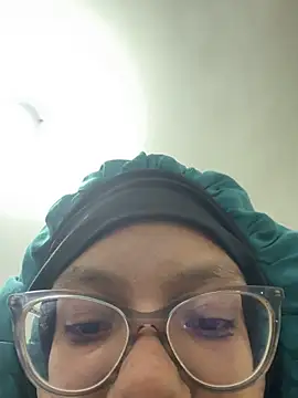 Curly_lily live sex cam