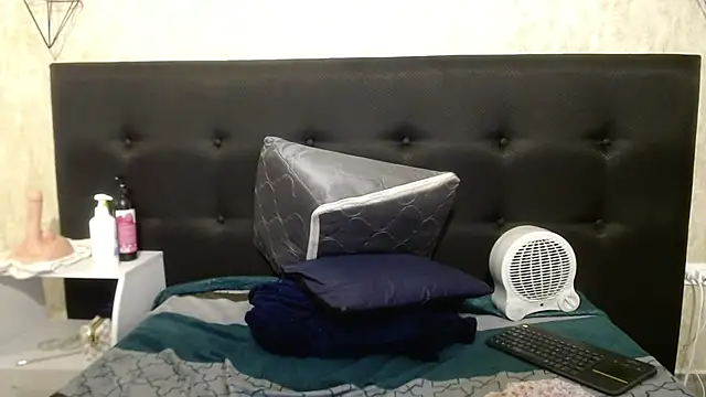 Danielaa_a's cam snapshot