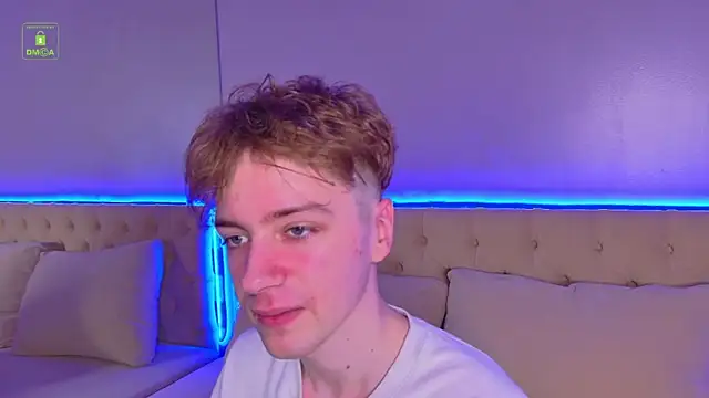 Paul_Holt live sex cam