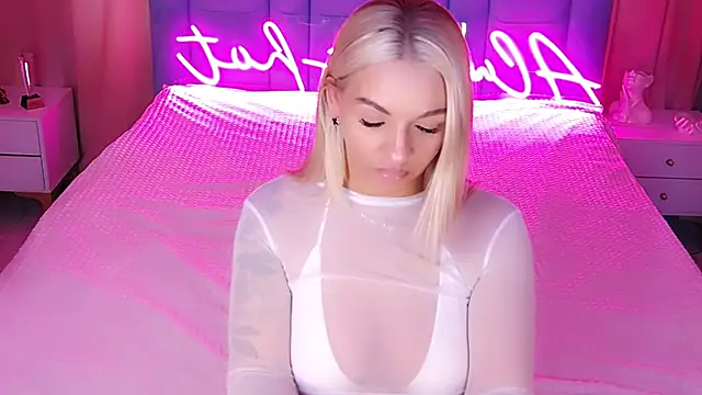 AllwaysHotJ's cam snapshot