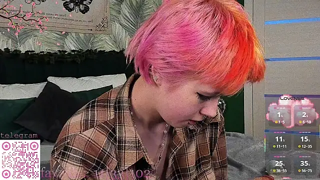 CarolineRichter's cam snapshot