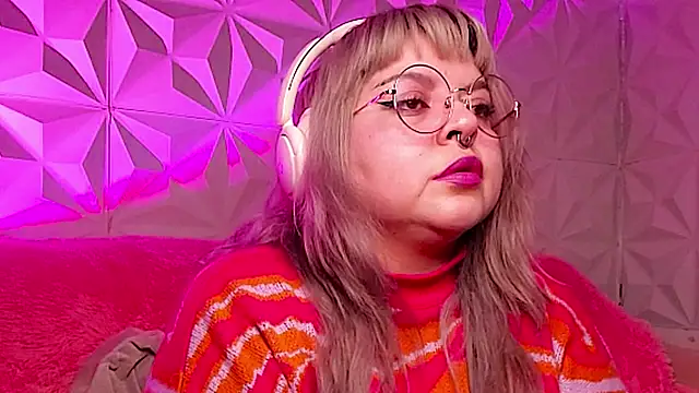 Satyn_doll's cam snapshot