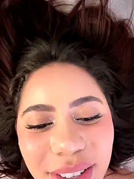 Aryrosee live sex cam