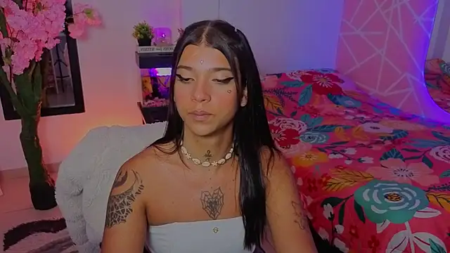 CoralRigan live sex cam