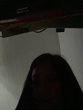 Clara8899 live sex cam