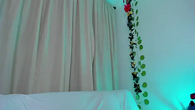 Michell_pineda live sex cam