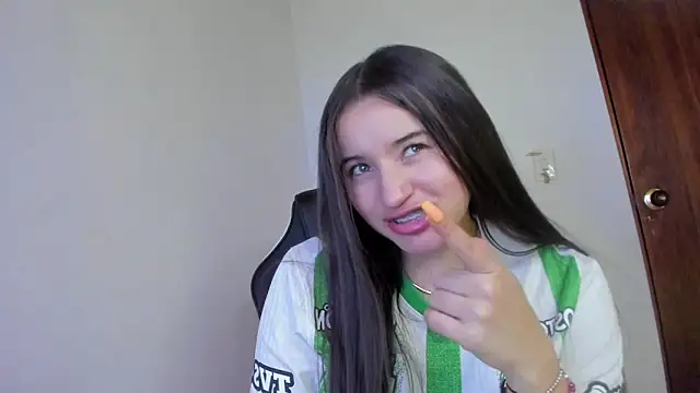 Sophie_spencer1's cam snapshot