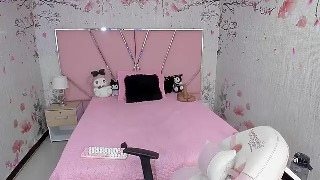 SafiroAgataaa's cam snapshot