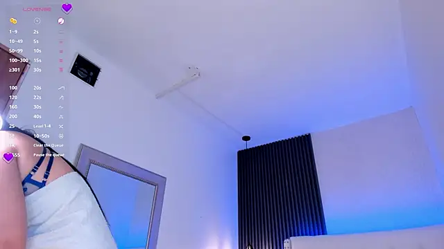 aliscollins_'s cam snapshot