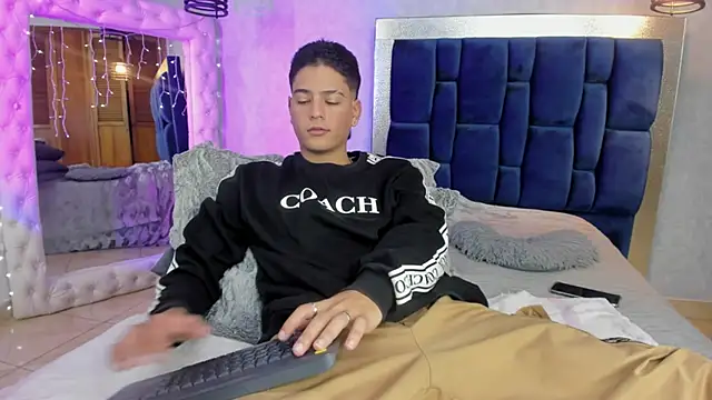 Levy_Steve's cam snapshot