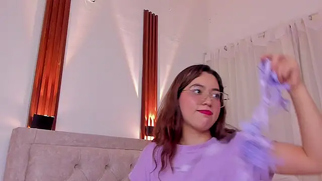 MillieBabe9's cam snapshot