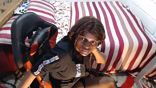 sexyjustin202's cam snapshot