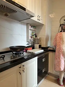 chick-888's cam snapshot