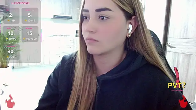 Lucia_star__'s cam snapshot