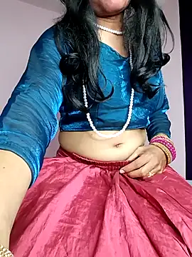 Lovely_Ladyboy_star live sex cam